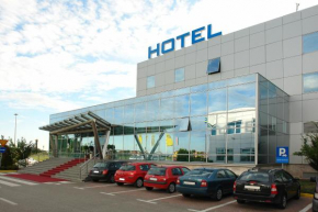  Hotel Zovko Zagreb  Сесвете